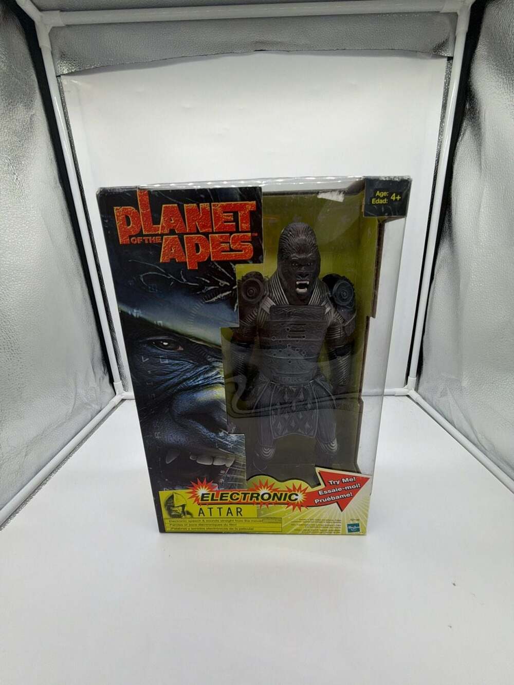 Hasbro Planet of the Apes Electronic Attar Action Figure New in Box